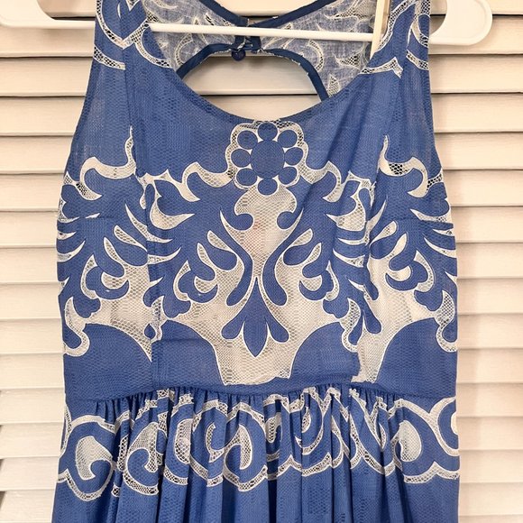 Tracy Reese Azure Lace Dress Sold at Anthropologie - Size 2 - Picture 4 of 6
